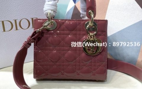 （Lady  Dior） 字母肩带   四格手袋